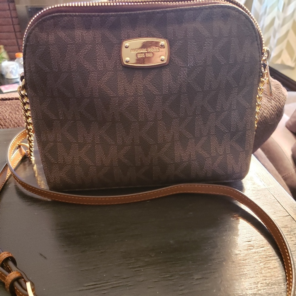 Michael Kors crossbody